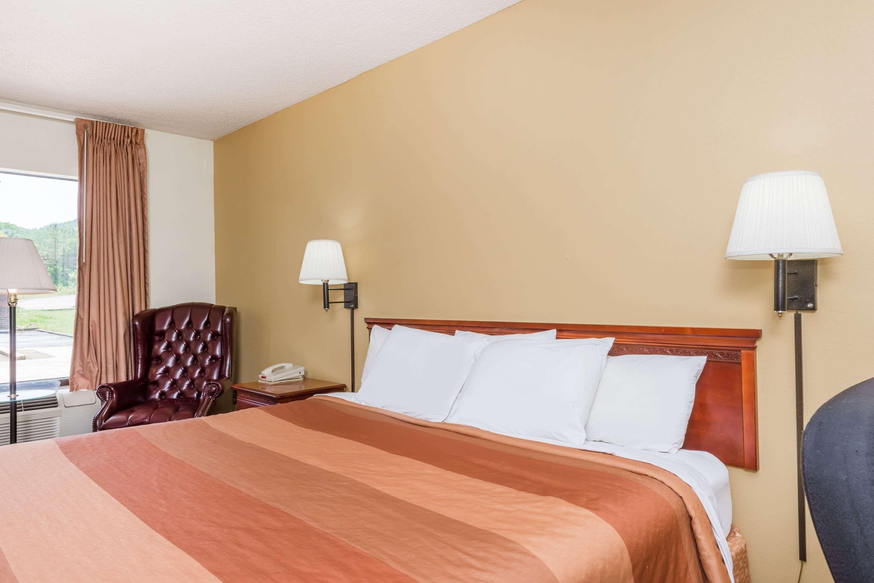 Days Inn By Wyndham Fort Payne Dış mekan fotoğraf
