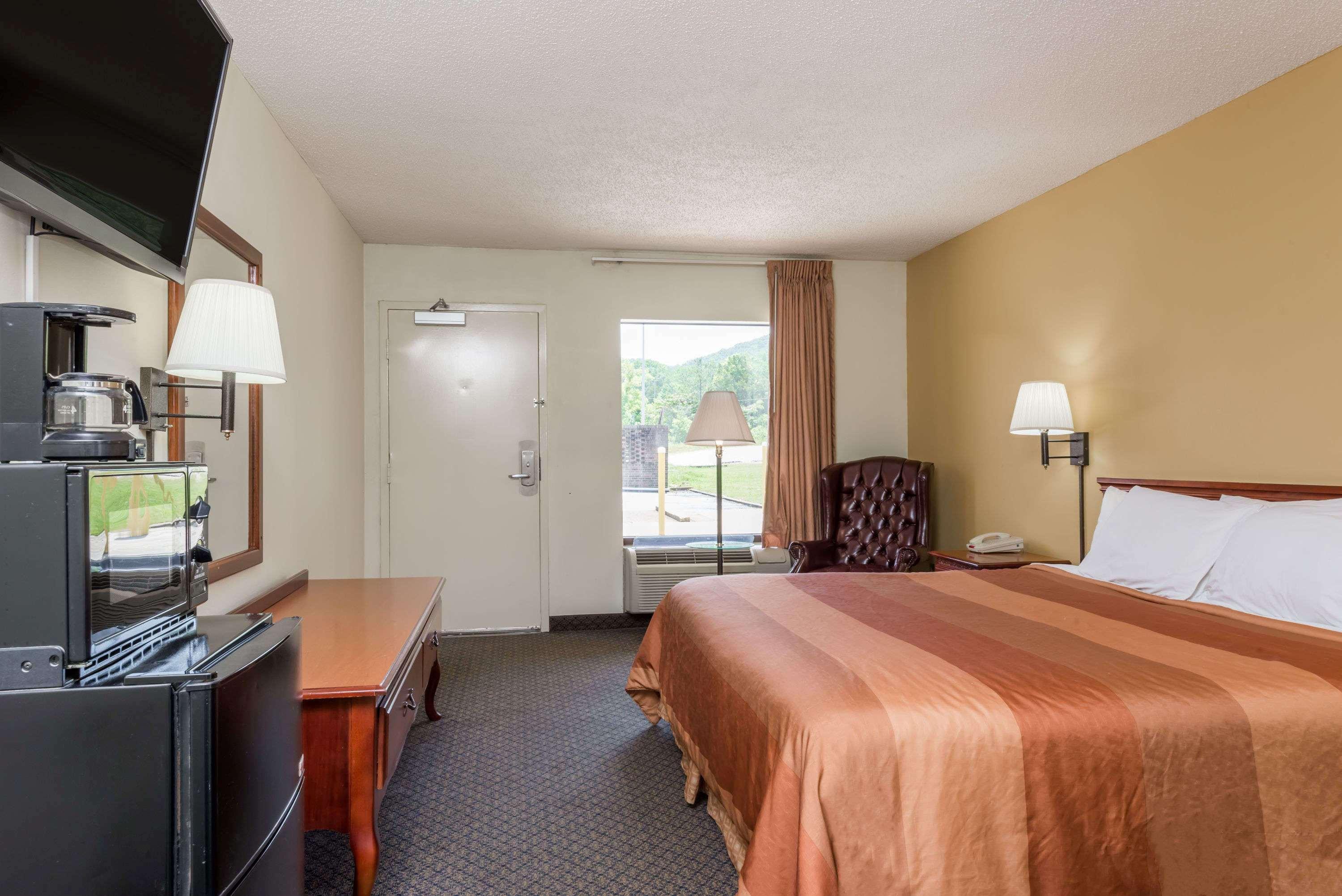 Days Inn By Wyndham Fort Payne Dış mekan fotoğraf