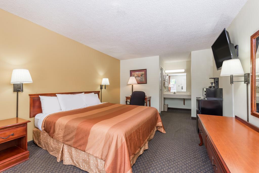 Days Inn By Wyndham Fort Payne Dış mekan fotoğraf